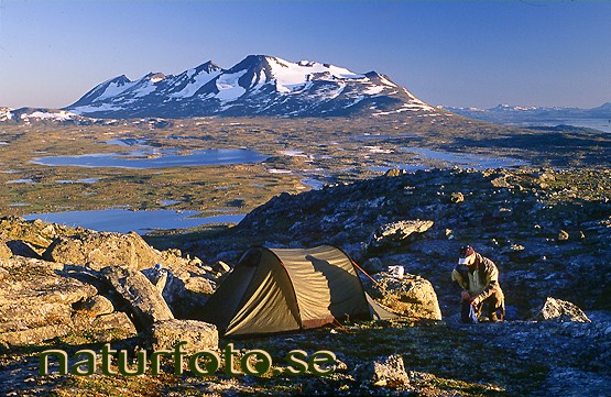 Tält i stora sjöfallets nationalpark
laponia - world heritage, ahkka akka gassalahko tjievrra laponia lapplands världsarv jokkmokk  